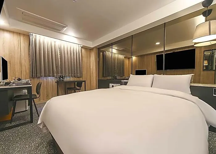 Seongnam Wol Hotel