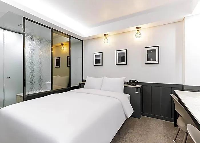Hotel Seongnam Wol 2*