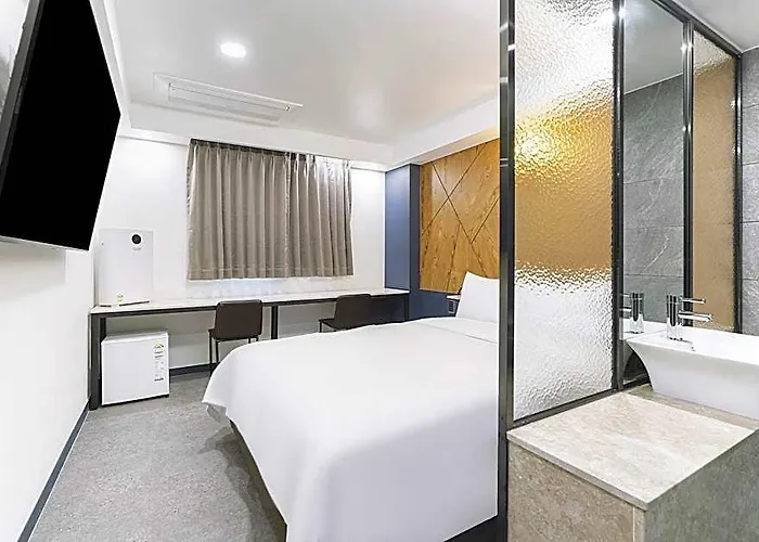 Hotel Seongnam Wol 2*